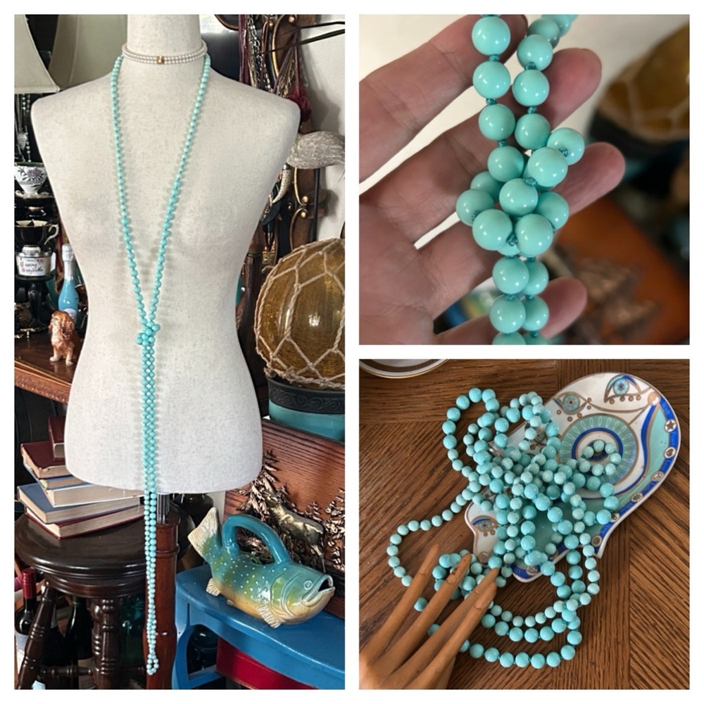 Vintage Flapper-Length Turquoise Beaded Necklace